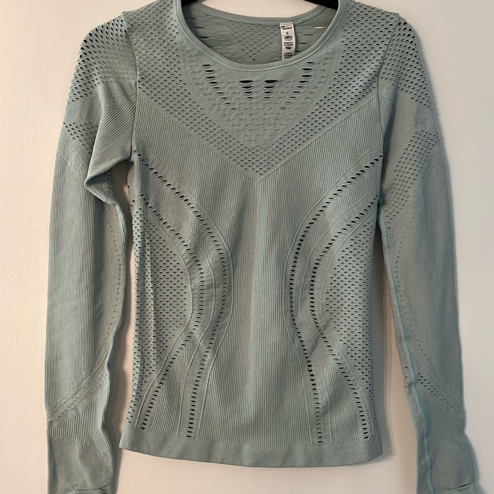 All Yoga long sleeve top